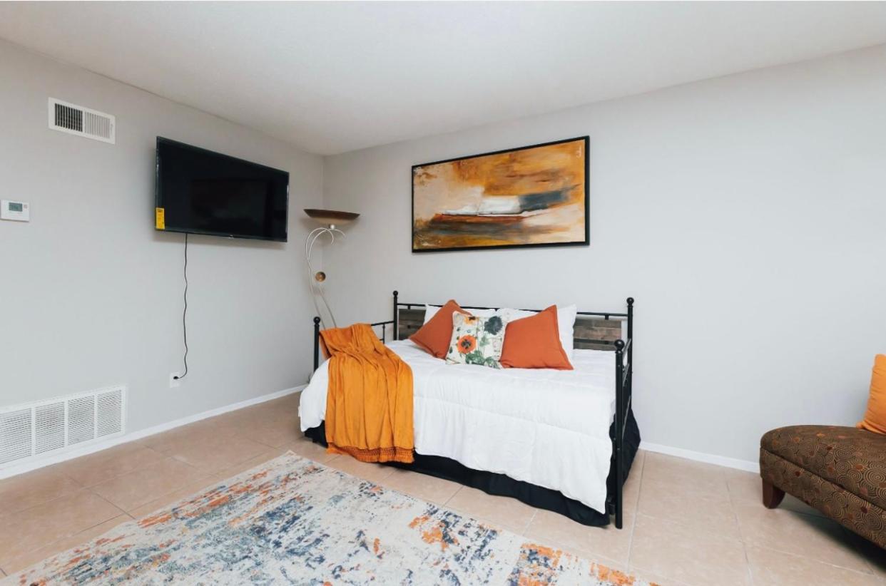 Enticing 1Br Apartment In The Heart Of The Heights Houston Exterior photo